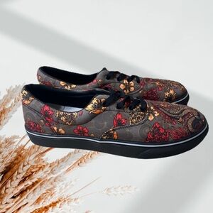 Dragon Print Men's Shoes, by RAAD, Size 13M, NWOT